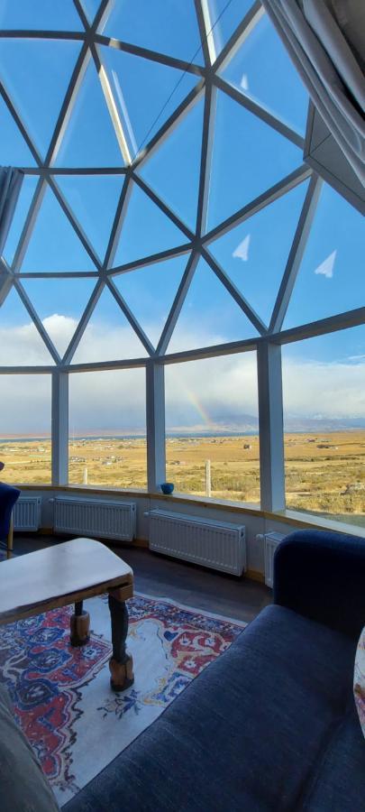 Dome With Stunning Glacier & Mountain Views Puerto Natales Eksteriør bilde